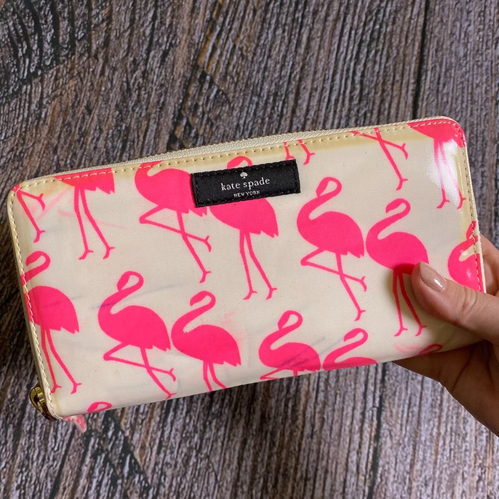 kate spade Pink Flamingo Print Zip Wallet - Picture 2 of 5